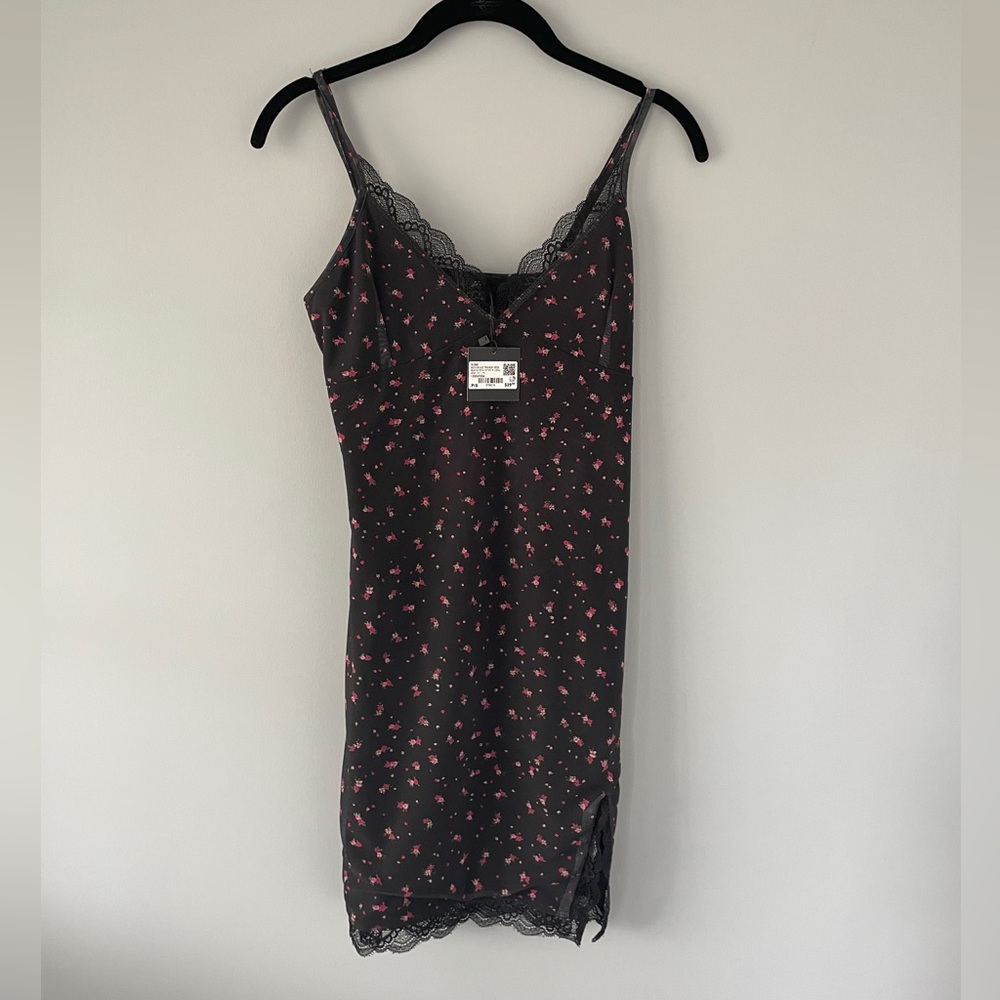 Elegant Black Floral Slip Dress